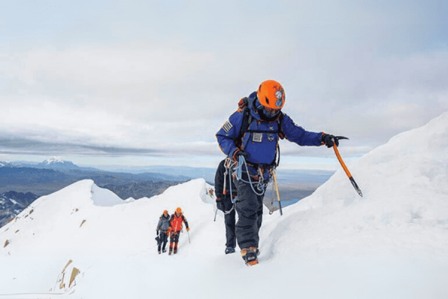 Pico Austria Day Hike – Cordillera Real Adventure from La Paz, Bolivia