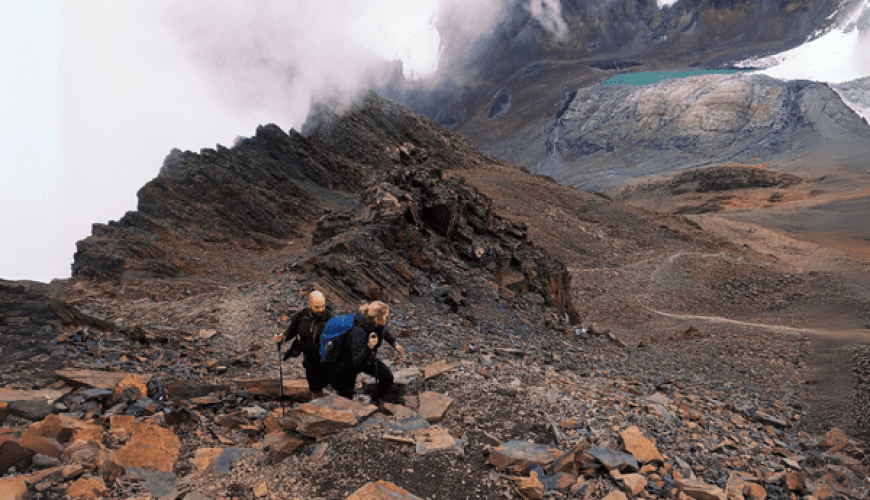Trekking the Condoriri Massif: A Complete Guide to Bolivia’s Iconic Mountain Adventure