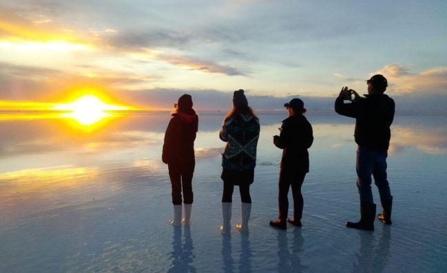 Uyuni Salt Flats Full Day: Small Group Tour + Sunset